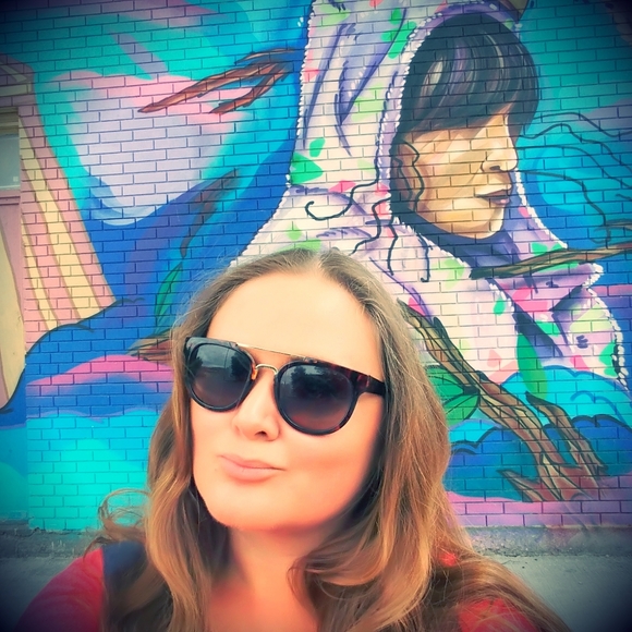 Meet your Posher, EL - Picture 3 of 3